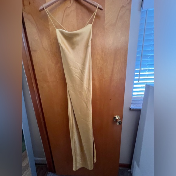 NEW - Meshki Sydney Straight Neck Slip Maxi Dress Yellow SZ XS - Picture 4 of 5